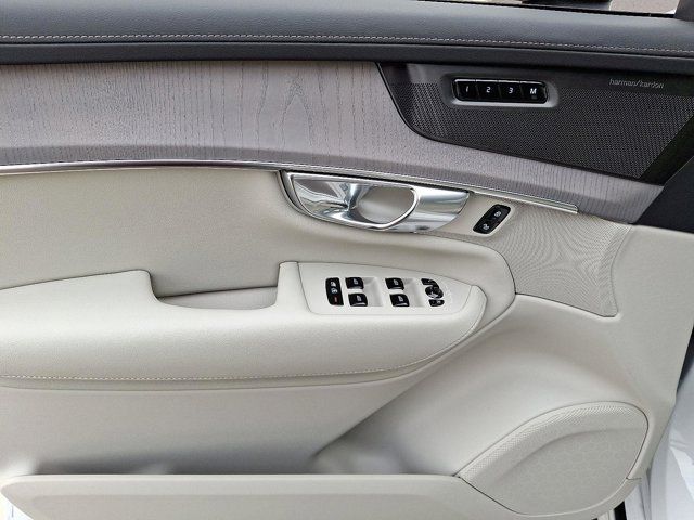2026 Volvo XC90 Ultra