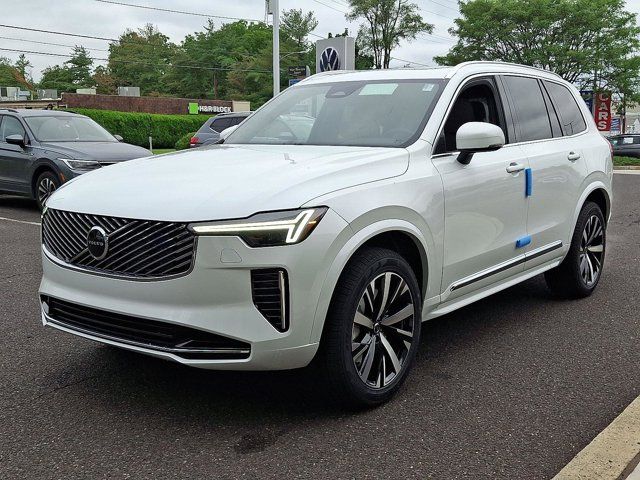 2026 Volvo XC90 Core