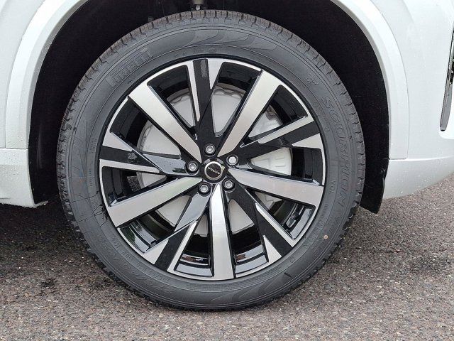 2026 Volvo XC90 Core
