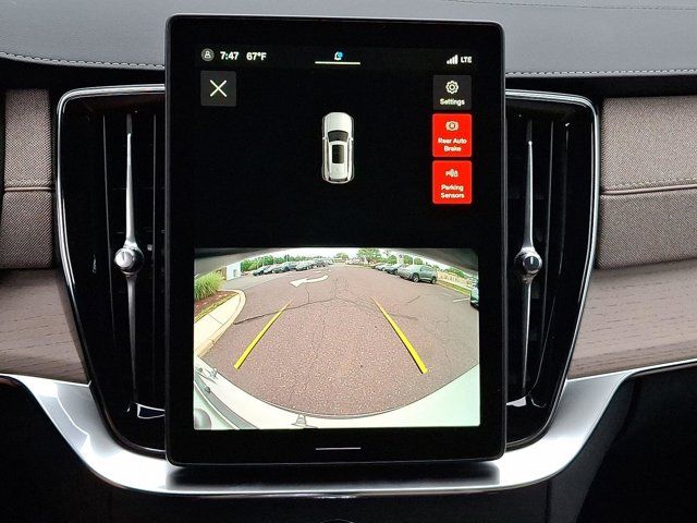 2026 Volvo XC90 Core
