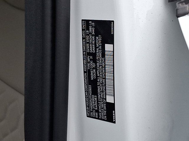 2026 Volvo XC90 Core