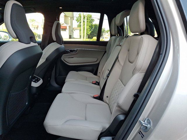 2026 Volvo XC90 Core