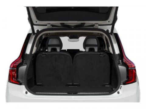 2026 Volvo XC90 Core