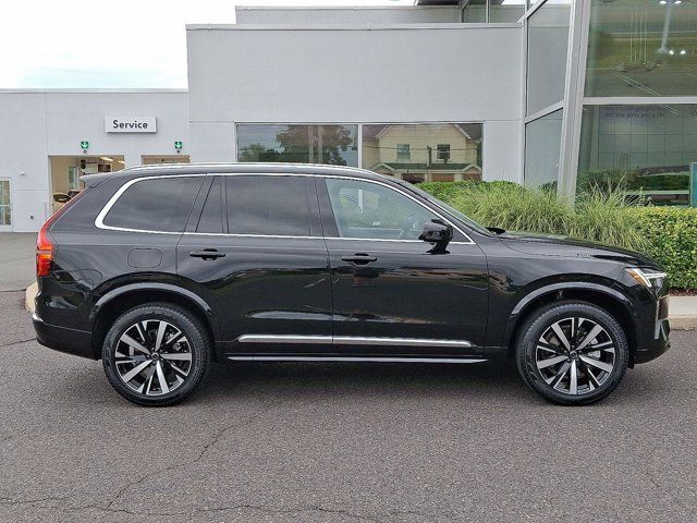 2026 Volvo XC90 Core
