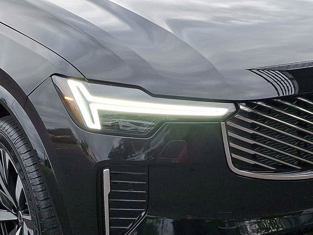 2026 Volvo XC90 Core