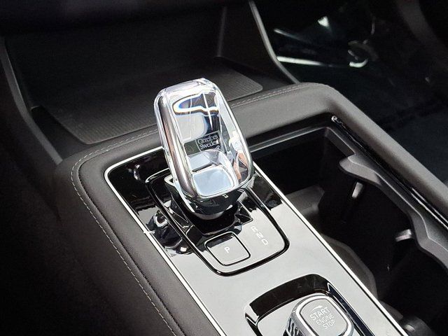 2026 Volvo XC90 Core