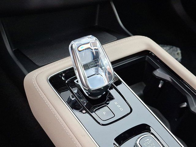 2026 Volvo XC90 Plug-In Hybrid Plus